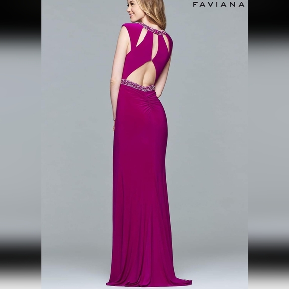 NWT Size 4 raspberry tone prom/pageant/evening gown by Faviana - Picture 11 of 11